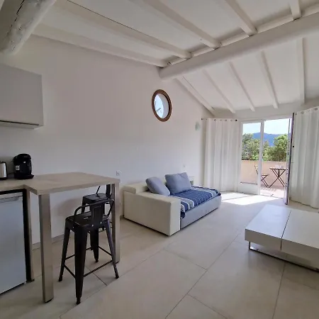 Studio 2 Personnes - Santa Giulia